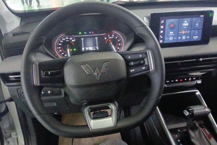 Used Wuling Alvez 2022 1.5L CVT Comfort Edition
