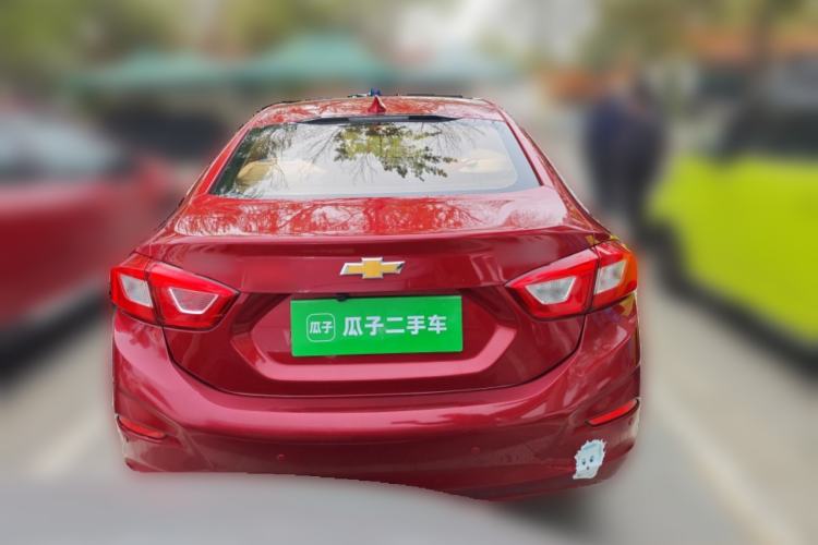 Used Chevrolet Cruze 2017 1.5L Automatic Pioneer Sunroof Edition
