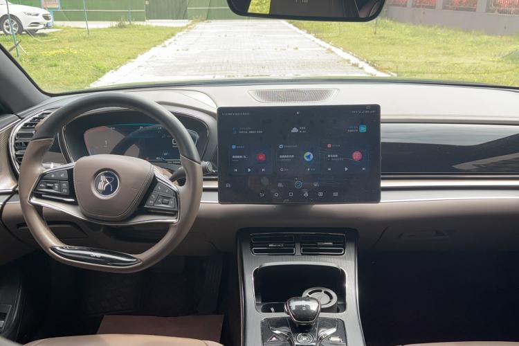 Used BYD Han 2022 DM-i 121KM Luxury Model Center Console