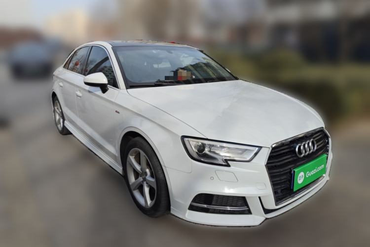 Used Audi A3 2017 Limousine 35 TFSI Fashion Model