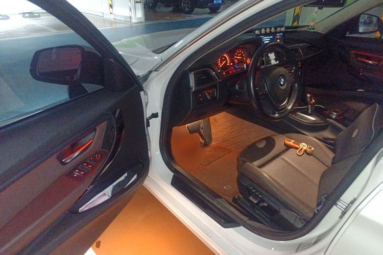 Used BMW 3 Series 2019 320Li Fashion Model
