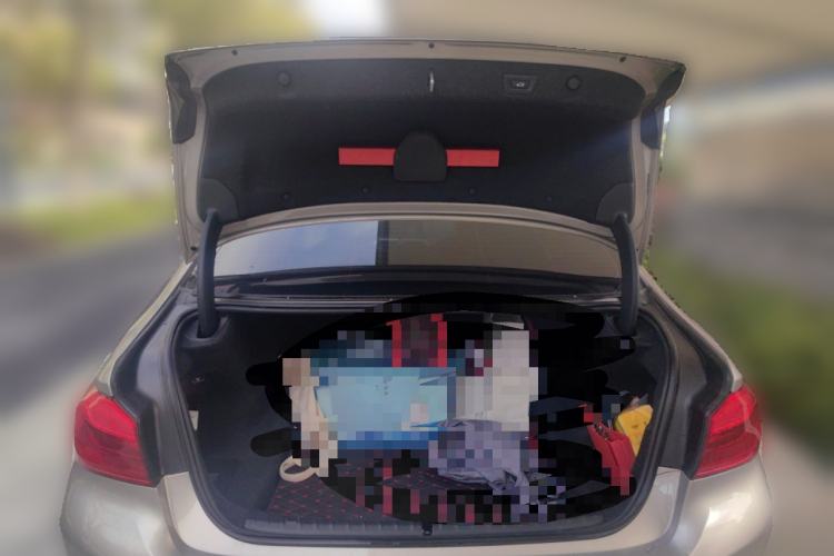 Used BMW 5 Series 2018 Revised Version 530Li Leading Edition Luxury Package Trunk