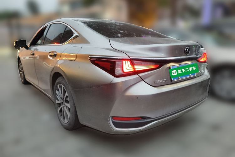 Used Lexus ES 2021 200 Excellence Edition