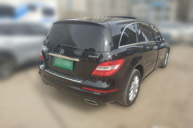 Used Mercedes-Benz R-Class 2017 R 320 4MATIC Business Edition Prestige Model