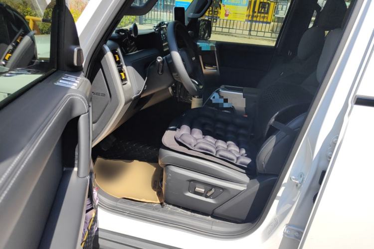 Used iCAR V23 2026 Model 401 Two-Wheel Drive Super Sports Edition Driver Seat