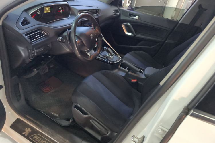 Used Peugeot 308 2019 230THP Automatic Luxury Edition China VI Standard
