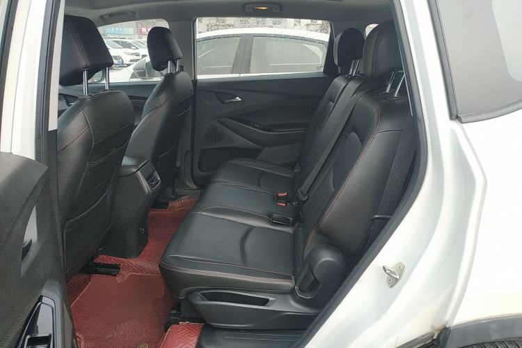 Used Chevrolet Orlando 2019 Redline 530T Automatic Enjoyment Version (5+2 Seating) China VI
