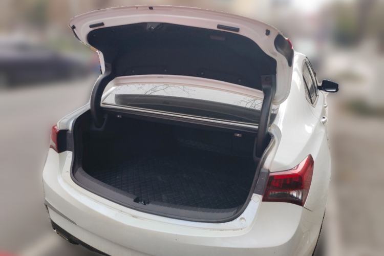 Used Acura TLX-L 2018 2.4L Comfort Edition