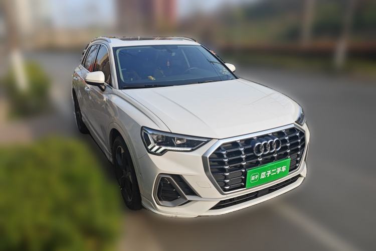 Used Audi Q3 2021 35 TFSI Fashion Dynamic Model