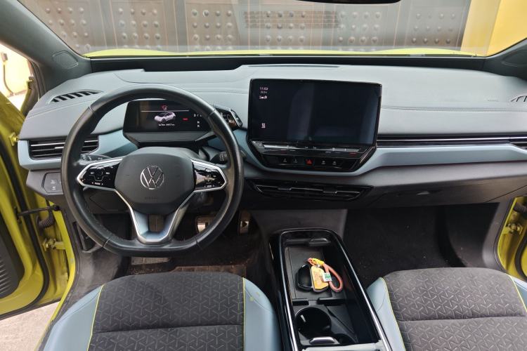 Used Volkswagen ID.4 X 2021 Pro Smart Long-Range Edition Center Console