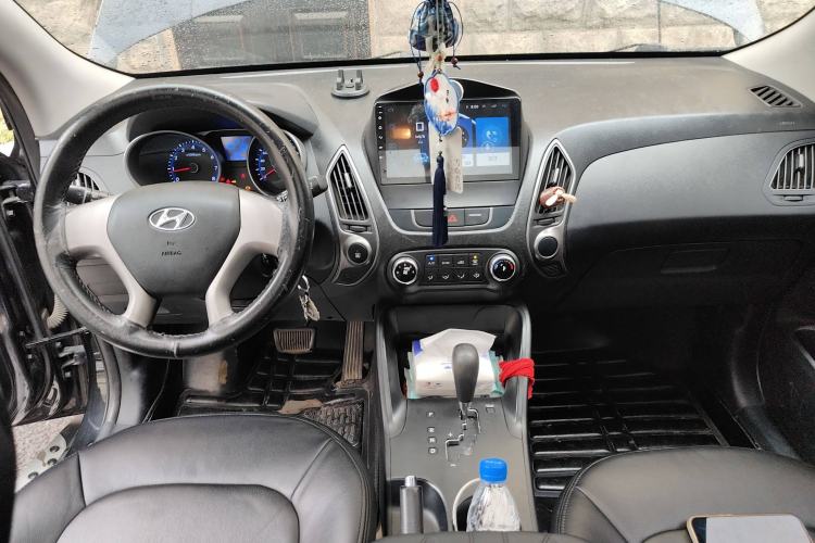 Used Hyundai ix35 2012 2.0L Automatic Two-Wheel Drive New Edition GL