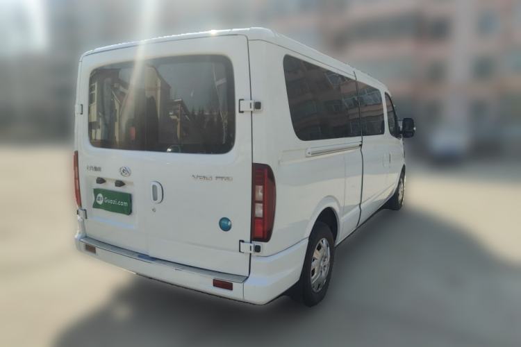 Used SAIC MAXUS Xintu V80 2025 PRO Aoyuntong 2.0T Manual Long Wheelbase Ultra-Low Roof 6/7/8/9-Seater Rear Right 45 Deg
