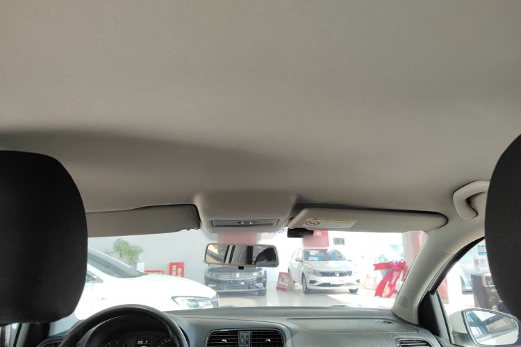 Used Volkswagen Polo 2016 1.4L Automatic Trendy Model
