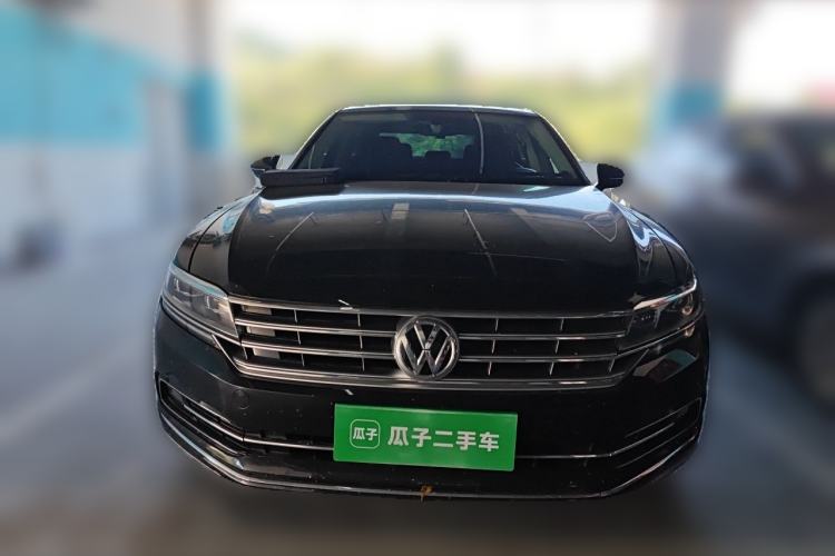 Used Volkswagen Phideon 2018 Revised Version 380TSI Two-Wheel-Drive Flagship Edition
