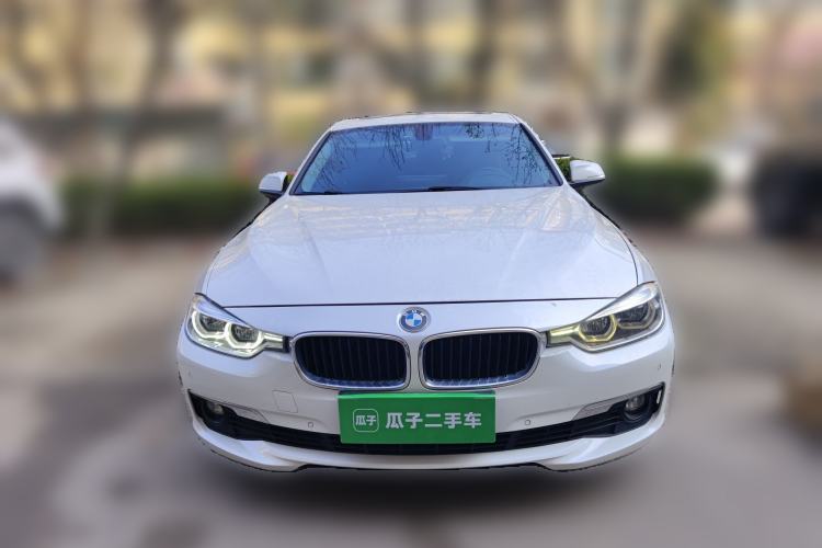 Used BMW 3 Series 2016 320Li Ambition Model
