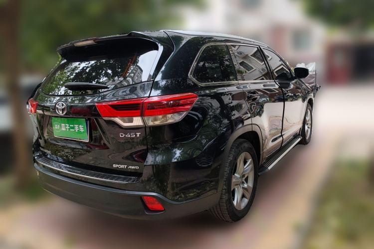 Used Toyota Highlander 2018 2.0T Four-Wheel Drive Luxury Version 7 Seats China VI Standard Rear Right 45 Deg