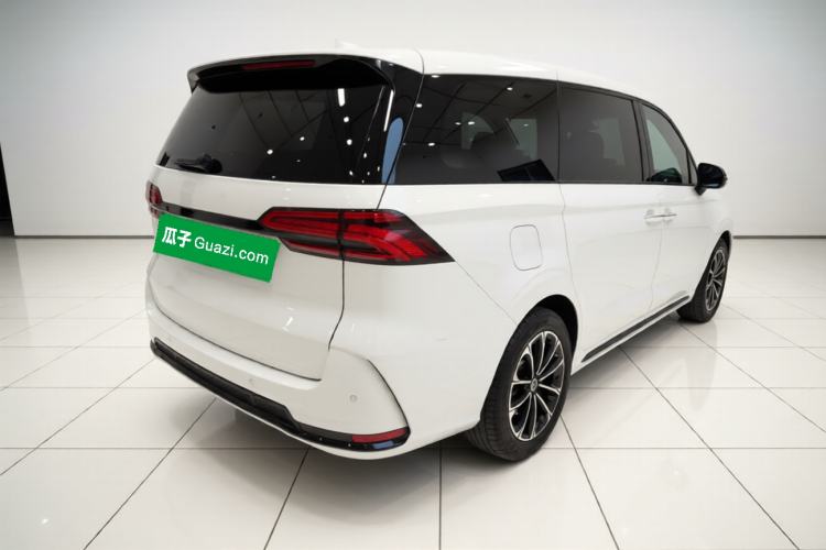 Used Roewe iMAX8 2022 400TGI Prestige Edition