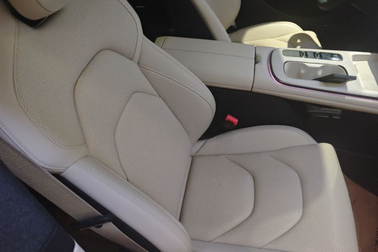 Used Xiaomi Auto SU7 2024 Rear-Drive Long-Range Intelligent Driving Version
