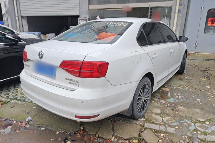 Used Volkswagen Sagitar 2016 230TSI 25th Anniversary Edition Rear Right 45 Deg