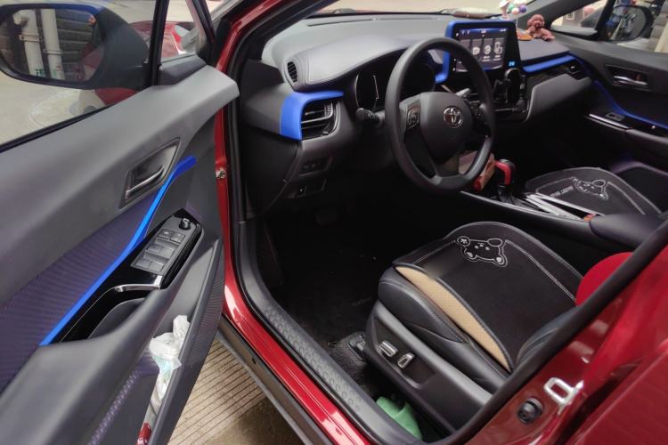 Used Toyota IZOA 2020 2.0L Yichi Version Driver Seat