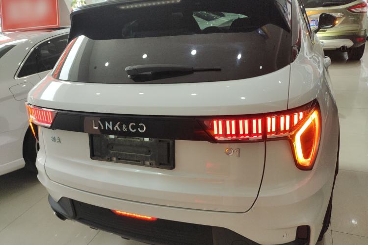 Used Lynk & Co 01 2021 2.0TD Four-Wheel Drive Hype-Halo