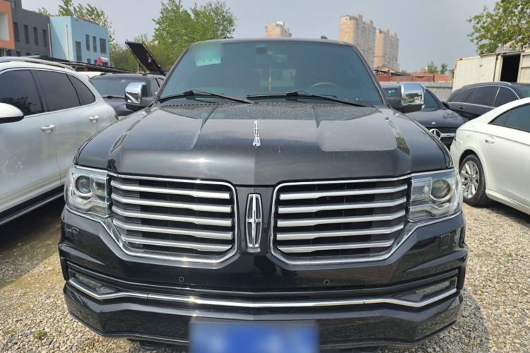 Used Lincoln Navigator 2016 3.5T AWD Front
