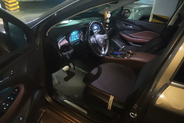 Used Buick Envision 2017 28T All-Wheel-Drive Versatile Sport Flagship Edition
