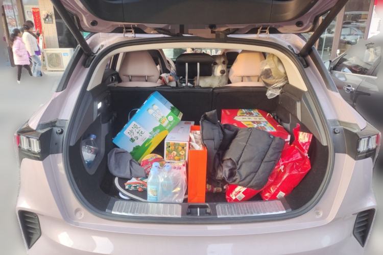 Used Lynk & Co 06 2021 1.5T Shero Pink Special Edition