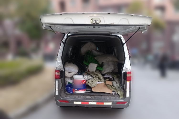 Used Jinbei Hiace X30 2021 1.5L Deluxe Edition Aluminum Wheels Two-Tone Design Central Air Conditioning MP5 Version Van China VI Standard SWC15M Trunk