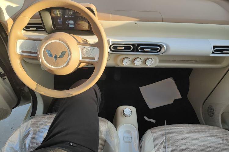 Used Wuling Hongguang MINIEV 2024 3rd Generation 215km Youth Edition