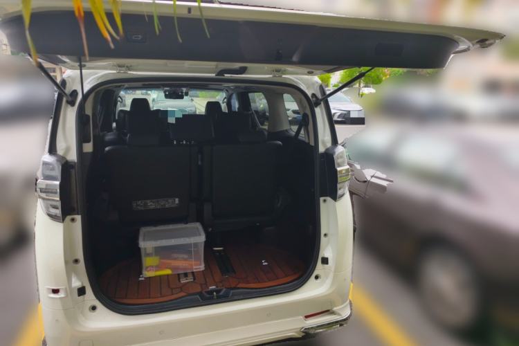 Used Toyota Vellfire 2020 Dual-Engine 2.5L HV Luxury Edition