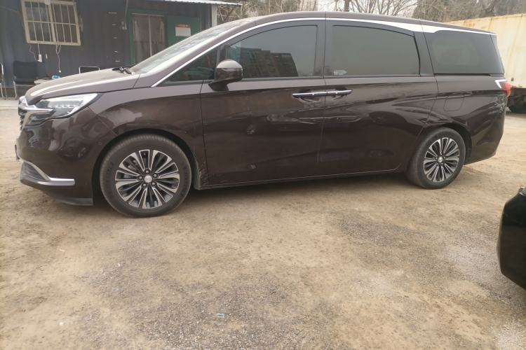 Used Buick GL8 2021 ES Landtrek 653T Luxury Model