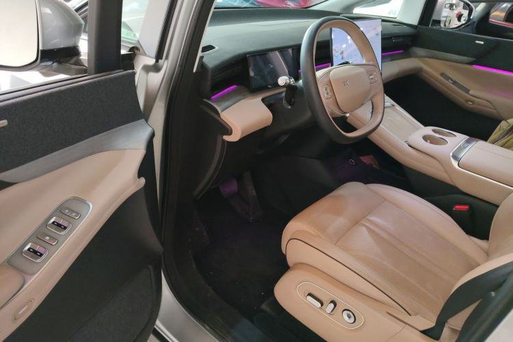 Used XPeng X9 2024 702 Ultra-Long Range Pro