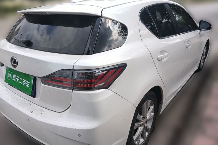 Used Lexus CT 2014 CT200h Comfort Edition Monochrome Rear Right 45 Deg