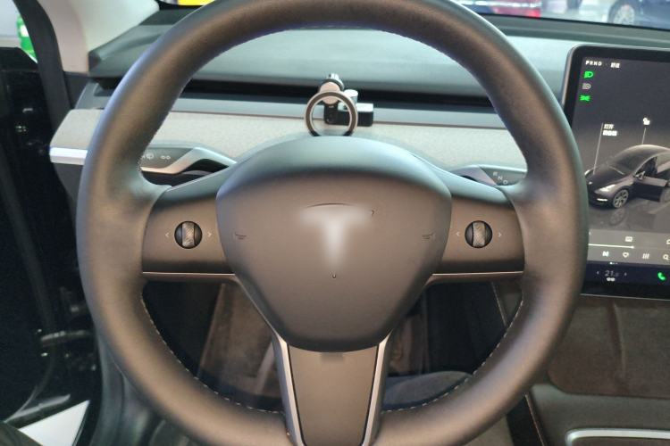 Used Tesla Model Y 2024 Rear-Wheel-Drive Version Steering Wheel