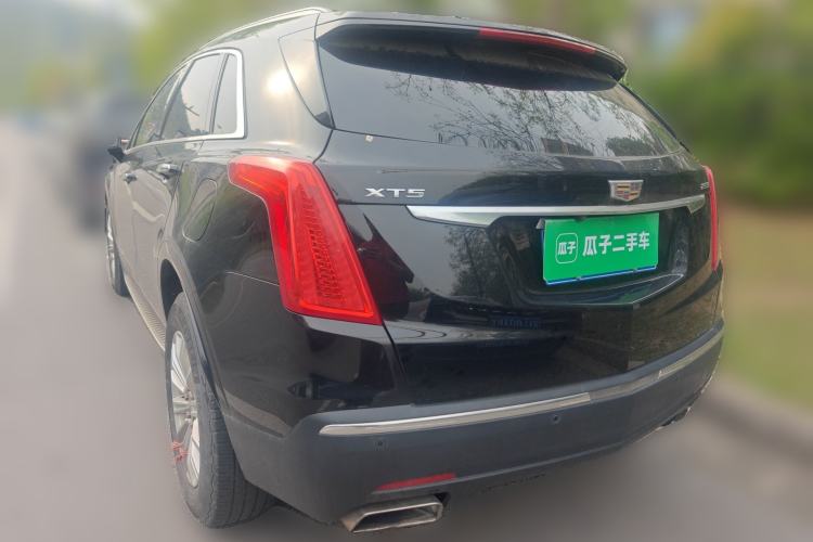 Used Cadillac XT5 2016 25T Tech Edition Rear Left 45 Deg
