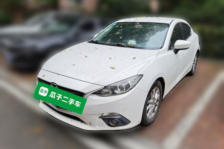 Used Mazda 3 Axela 2016 Sedan 1.5L Automatic Comfort Model