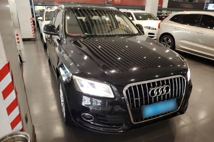 Used Audi Q5 2015 40 TFSI Technology Edition Exterior 1