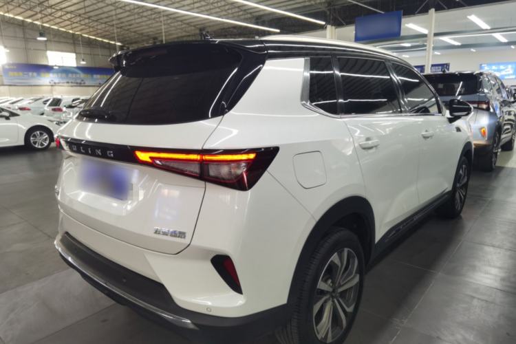 Used Wuling Asta 2021 1.5T CVT Starlight Edition
