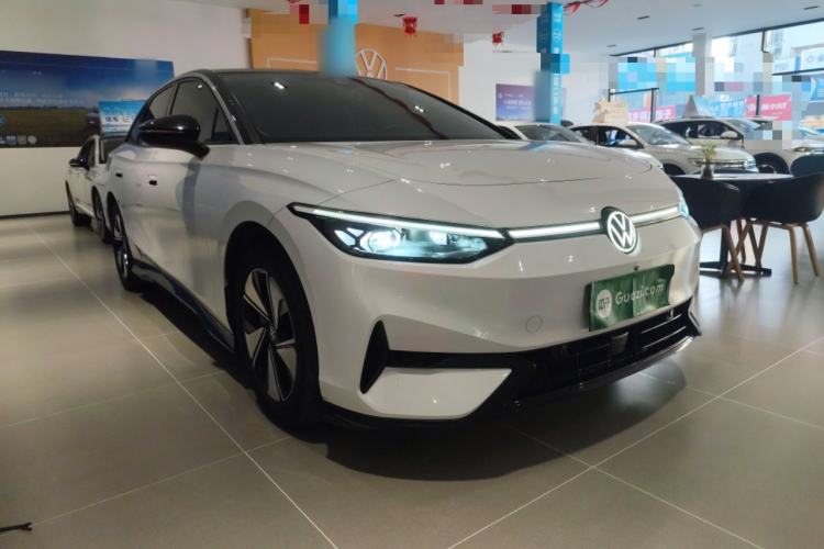 Used Volkswagen ID.7 VIZZION 2024 AIR model
