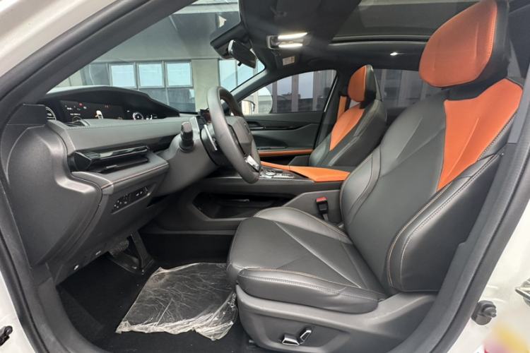 Used CHANGAN UNI-V 2022 1.5T Prestige Version