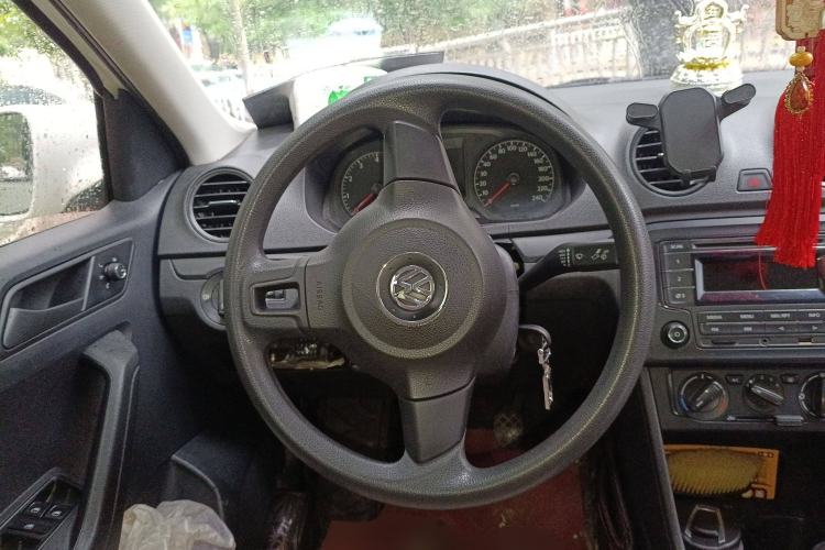 Used Volkswagen Jetta 2013 1.4L Manual Fashion Model