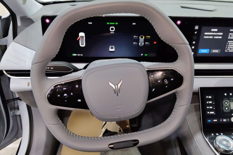 Used VOYAH PASSION 2023 Four-Wheel Drive Flagship Edition