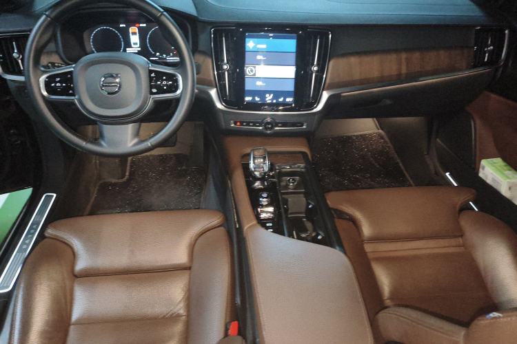 Used Volvo S90 2021 B5 Zhiyuan Luxury Edition
