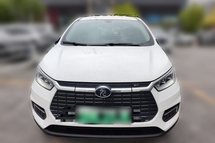 Used BYD Yuan New Energy 2019 EV535 Smart Connect Trendsetting Model
