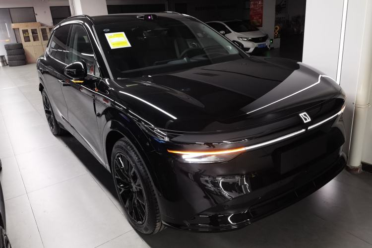 Used Zeekr 7X 2025 100 kWh Long-Range Rear-Wheel Drive with Intelligent Driving Features