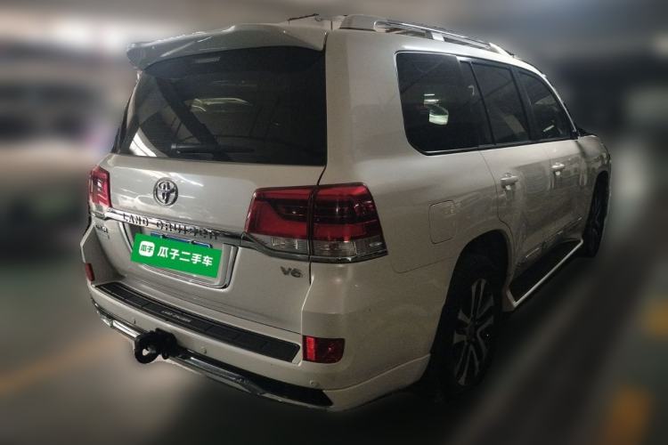 Used Toyota Land Cruiser 