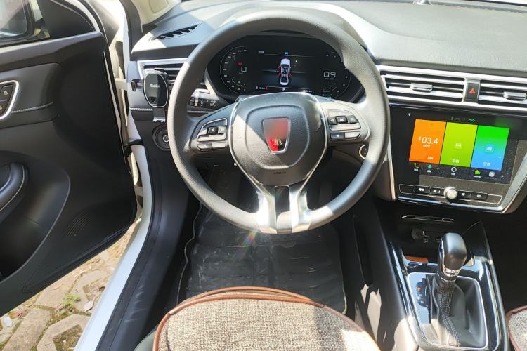 Used Roewe i5 2020 1.5L Automatic 4G Connect Luxury Flagship Edition