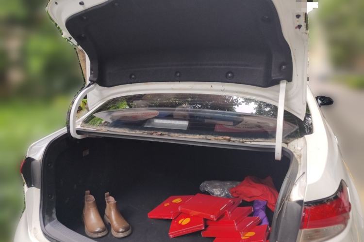 Used Toyota Levin 2022 Dual-Motor 1.8H E-CVT Sport Edition Trunk