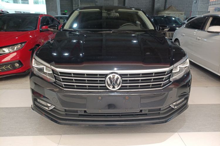 Used Volkswagen Passat 2017 330TSI DSG Luxury Edition Front